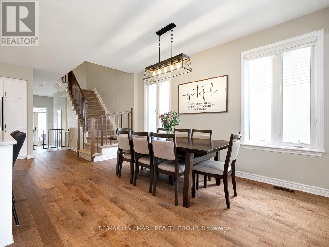 Photo 24 of 103 Warrior Street, Ottawa ON