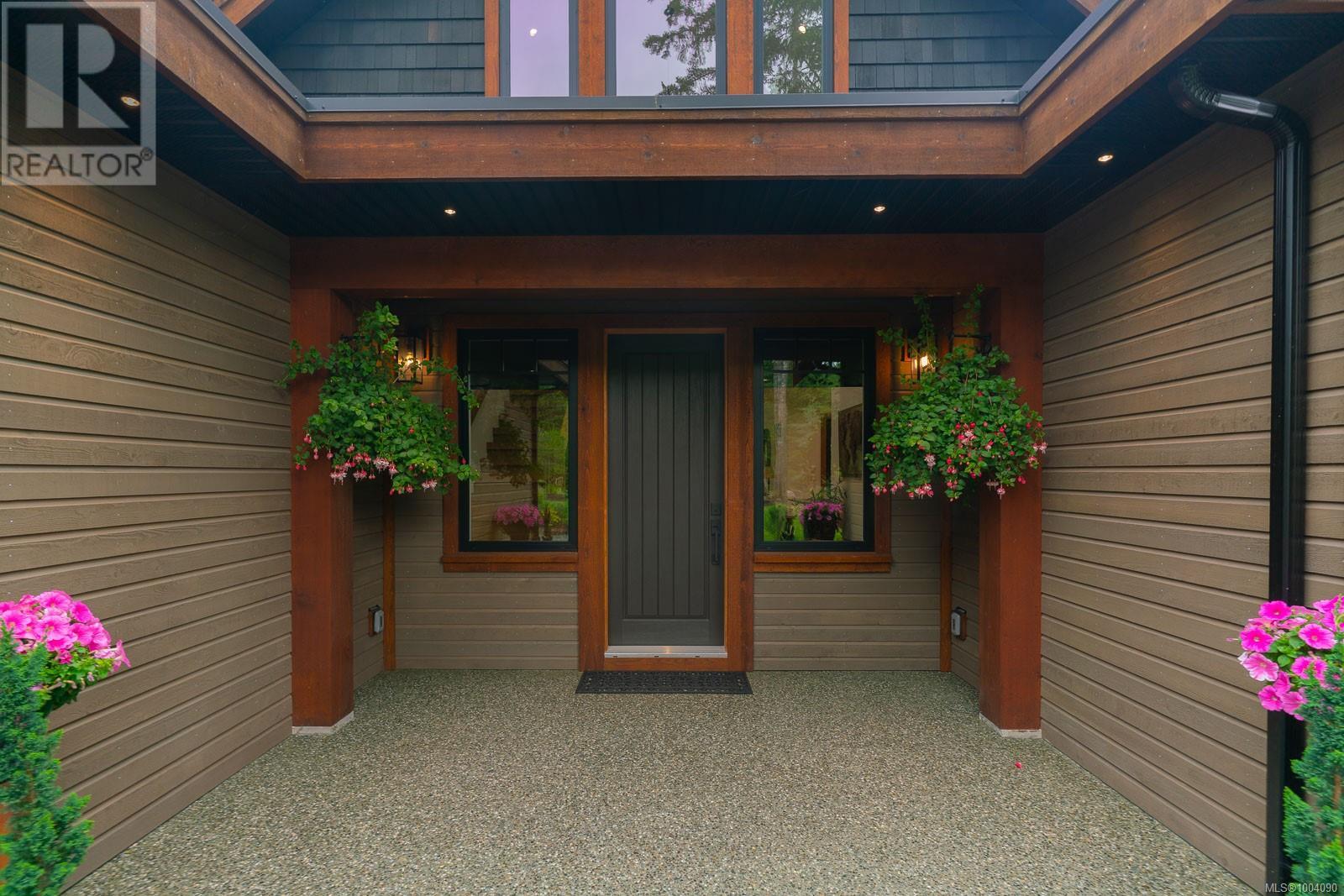 5625 Willow Rd, Port Alberni