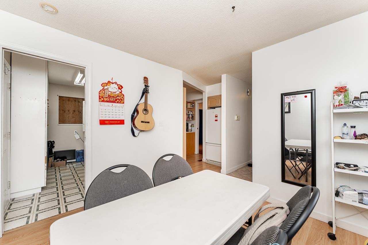 Photo 17 of 12764 104 A Avenue, Surrey BC