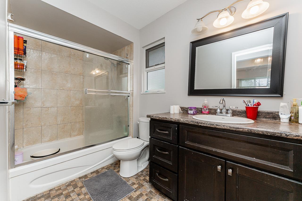 Photo 30 of 12764 104 A Avenue, Surrey BC