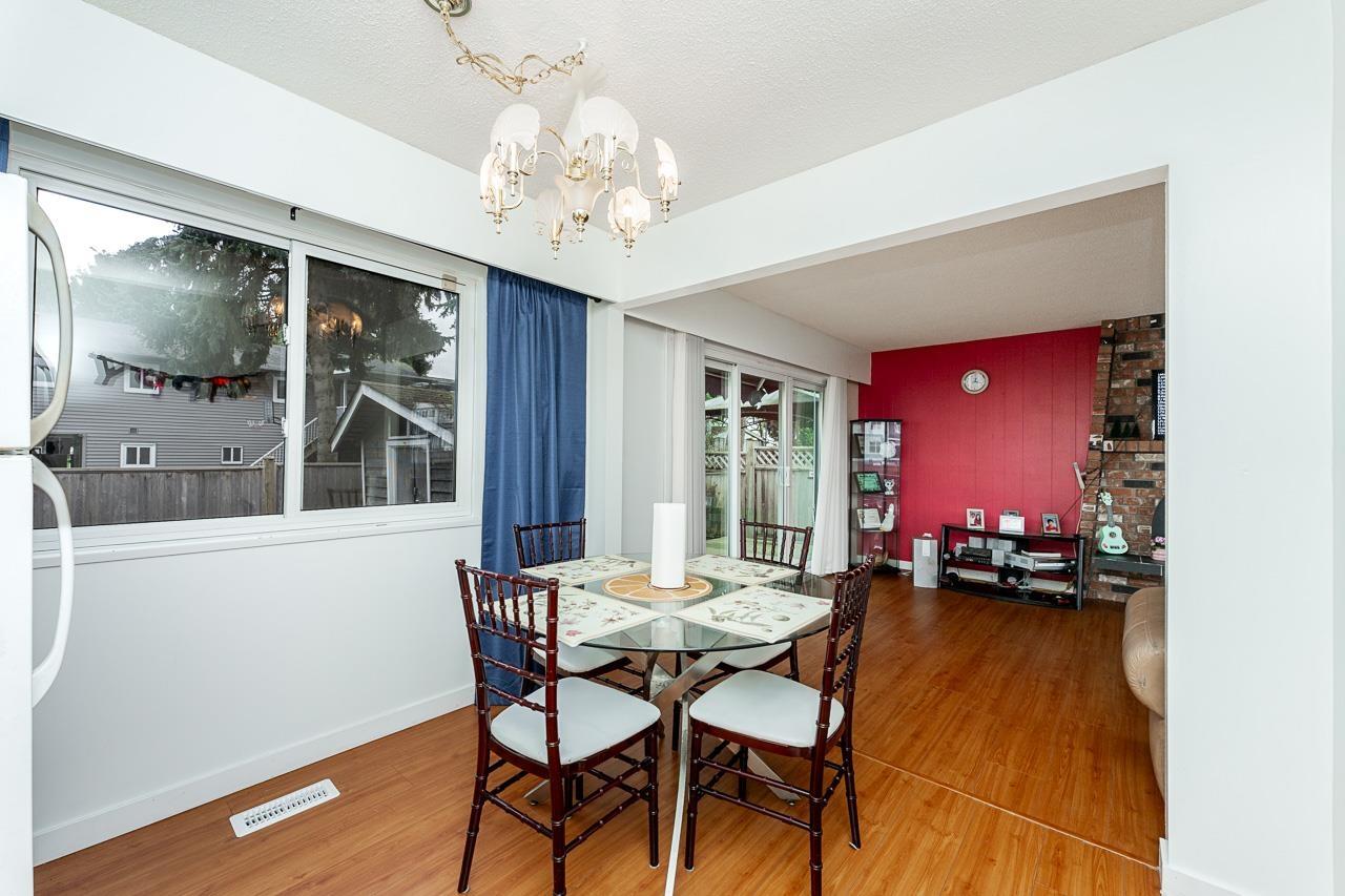 Photo 12 of 12764 104 A Avenue, Surrey BC