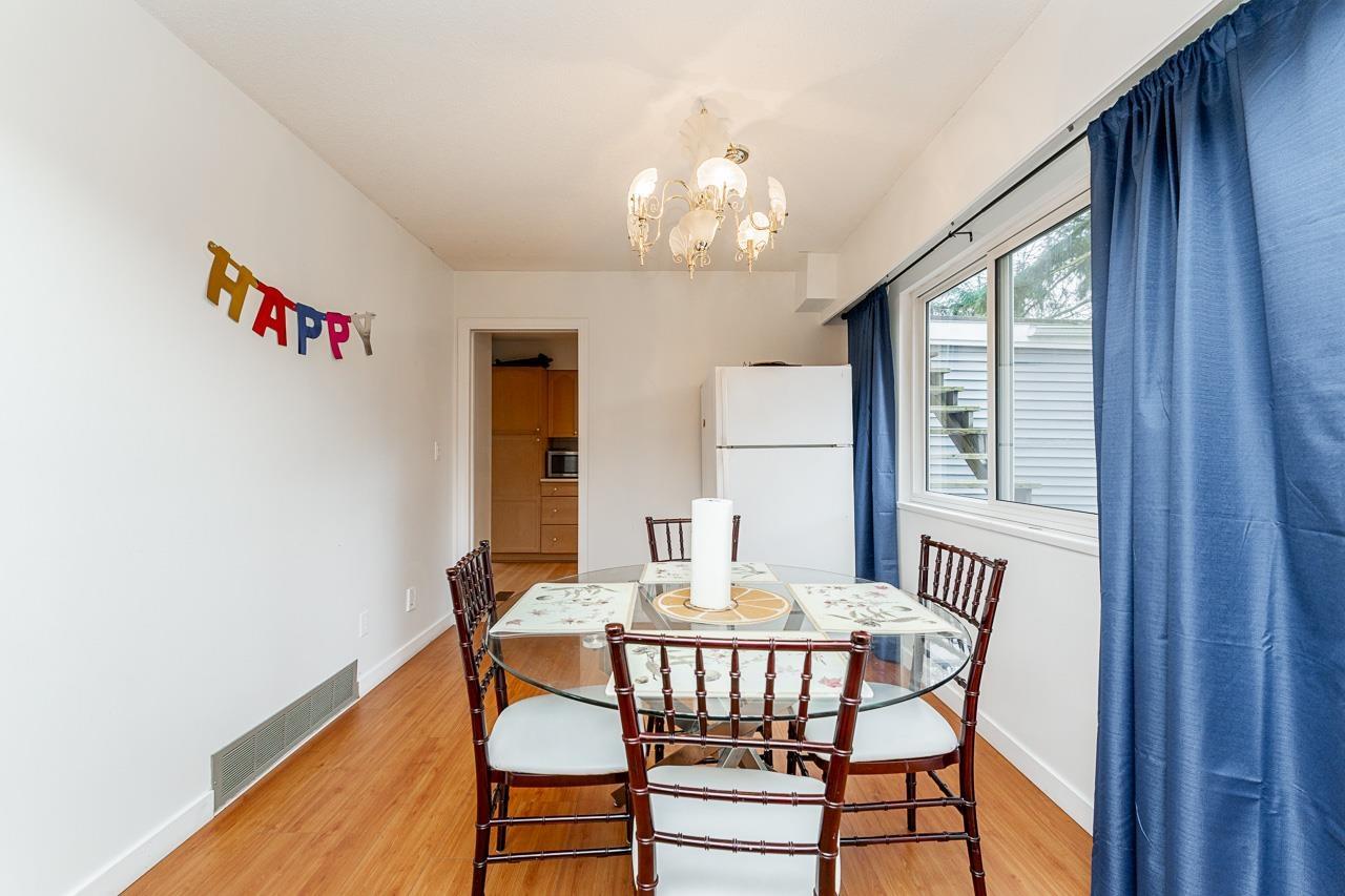 Photo 11 of 12764 104 A Avenue, Surrey BC