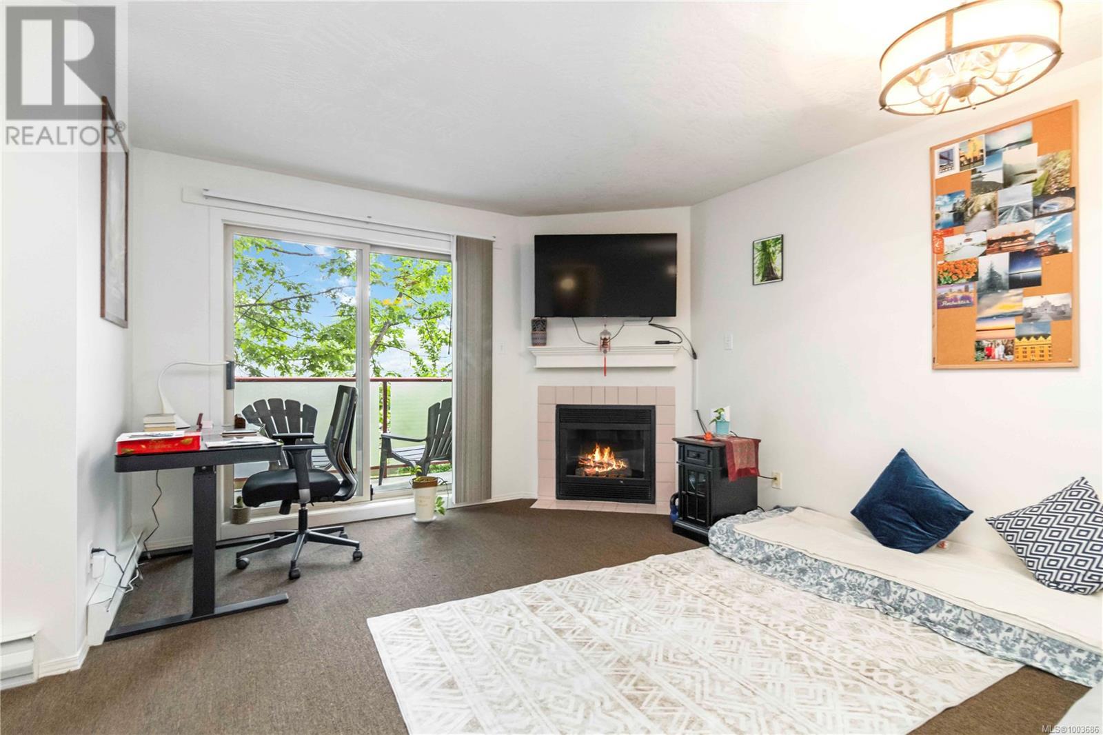 Photo 9 of 203 930 North Park St, Victoria BC