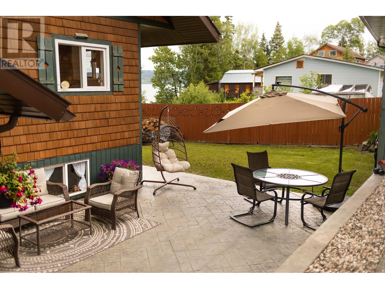 1638 UNCHA LAKE Road, Burns Lake