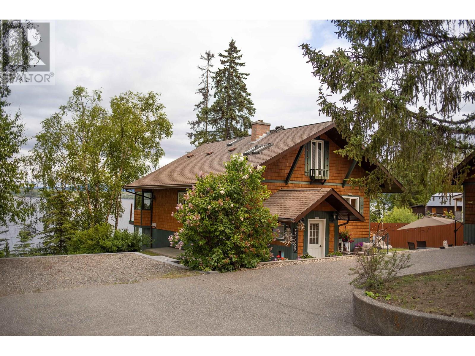 1638 UNCHA LAKE Road, Burns Lake