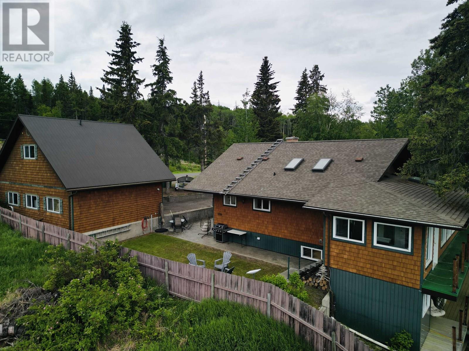 1638 UNCHA LAKE Road, Burns Lake
