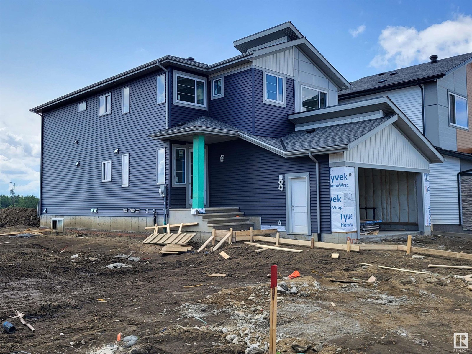Photo 2 of 8420 Mayday Link Sw, Edmonton AB