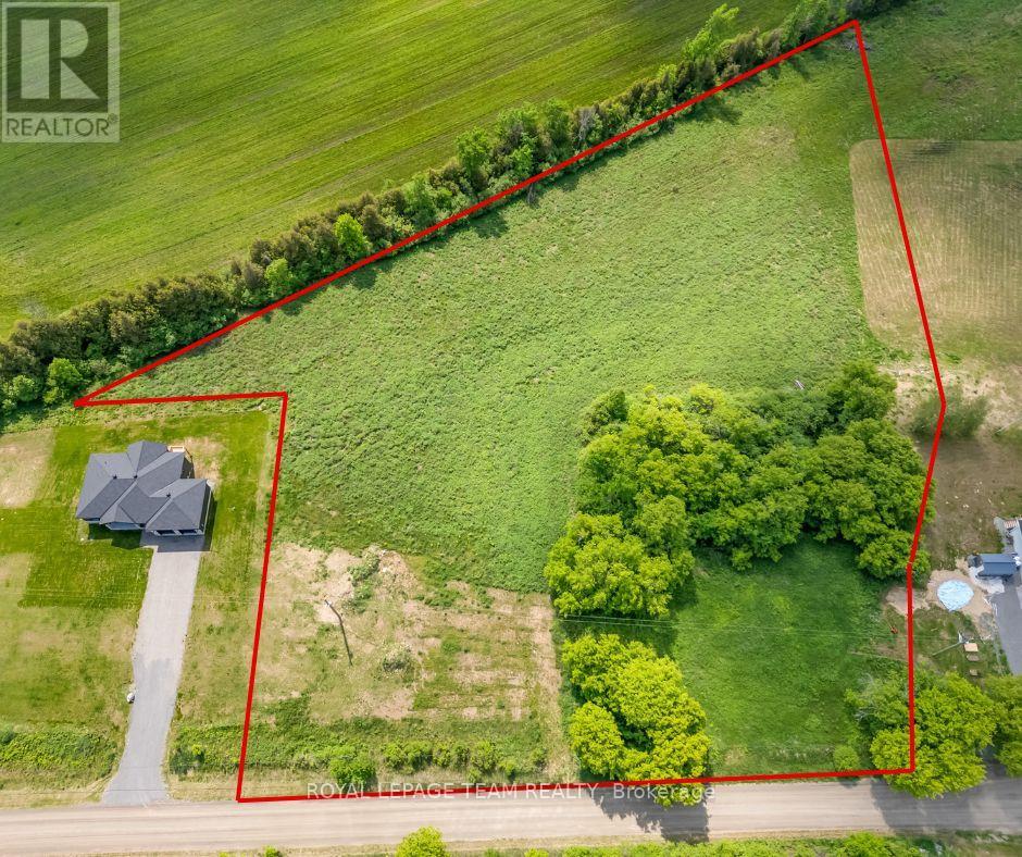 Photo 2 of 475 Pioneer Road, Merrickvillewolford ON