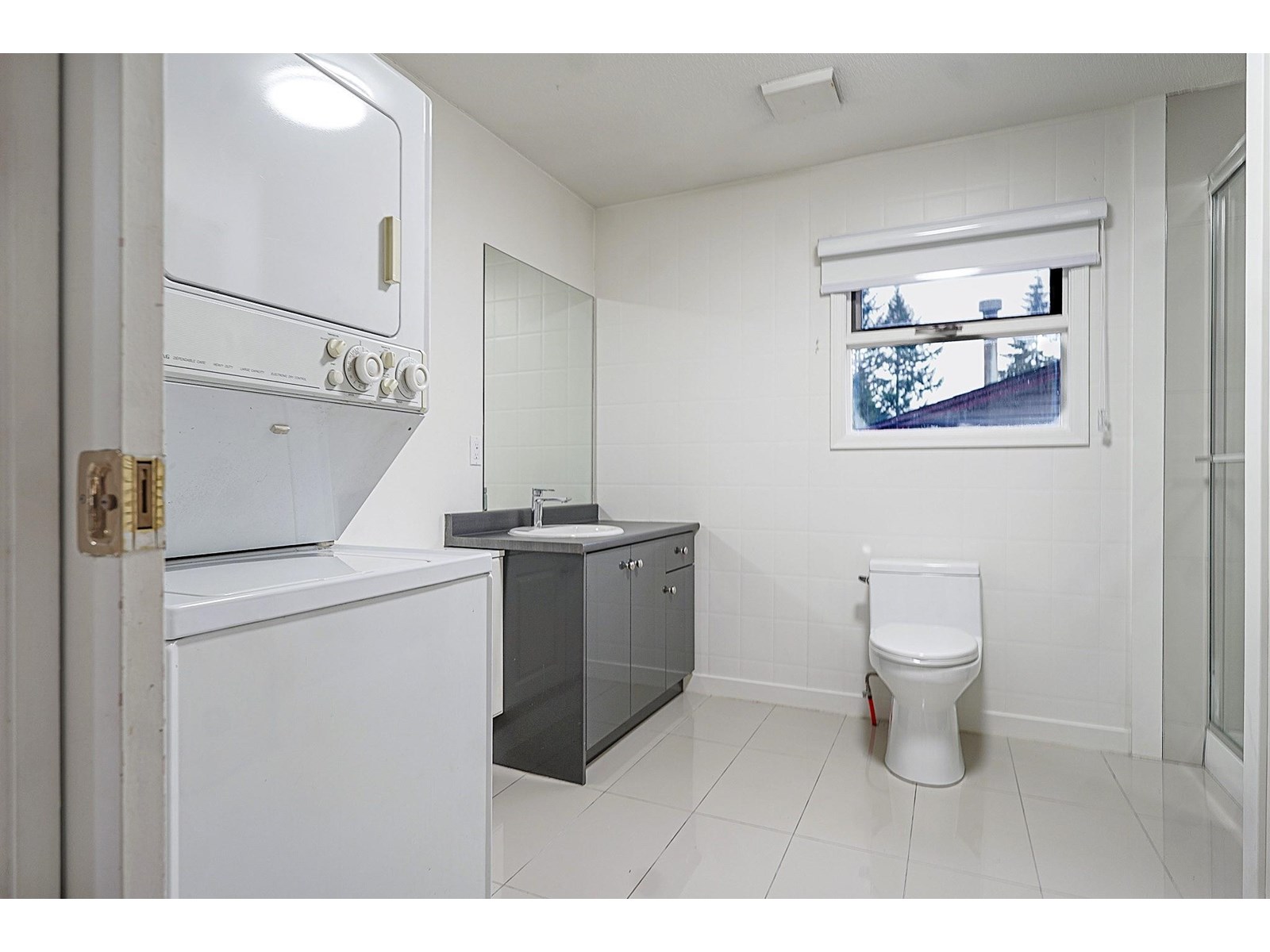Photo 12 of 8577 Terrace Drive, Delta BC