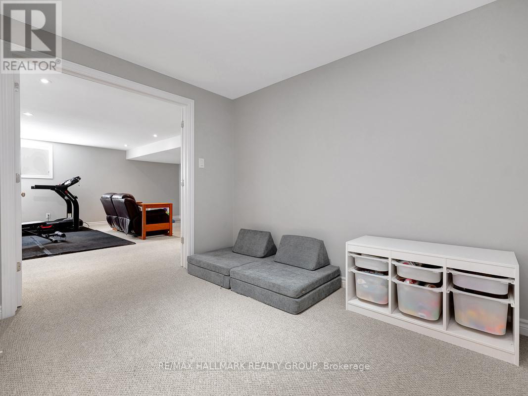 Photo 22 of 103 Warrior Street, Ottawa ON