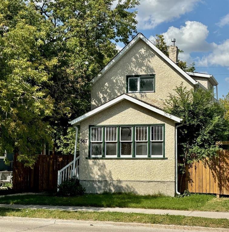 Photo 1 of 567 Talbot Avenue, Winnipeg MB