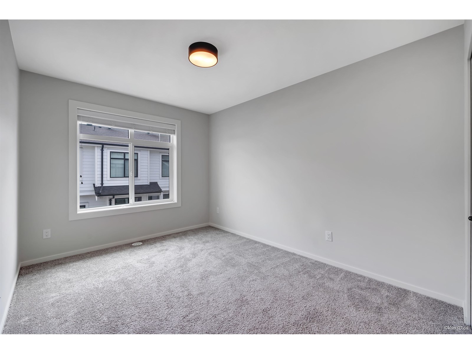 Photo 13 of 10 17557 100 Avenue, Surrey BC
