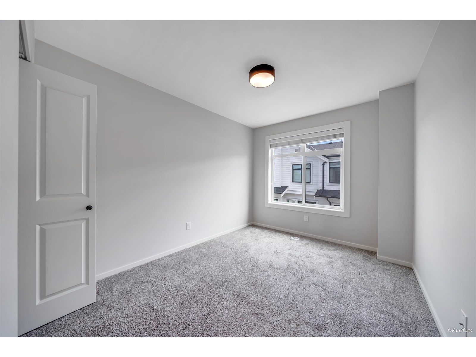 Photo 16 of 10 17557 100 Avenue, Surrey BC
