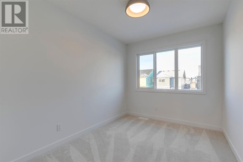Single Family House for Sale in  Sora Terrace SE Hotchkiss Calgary 