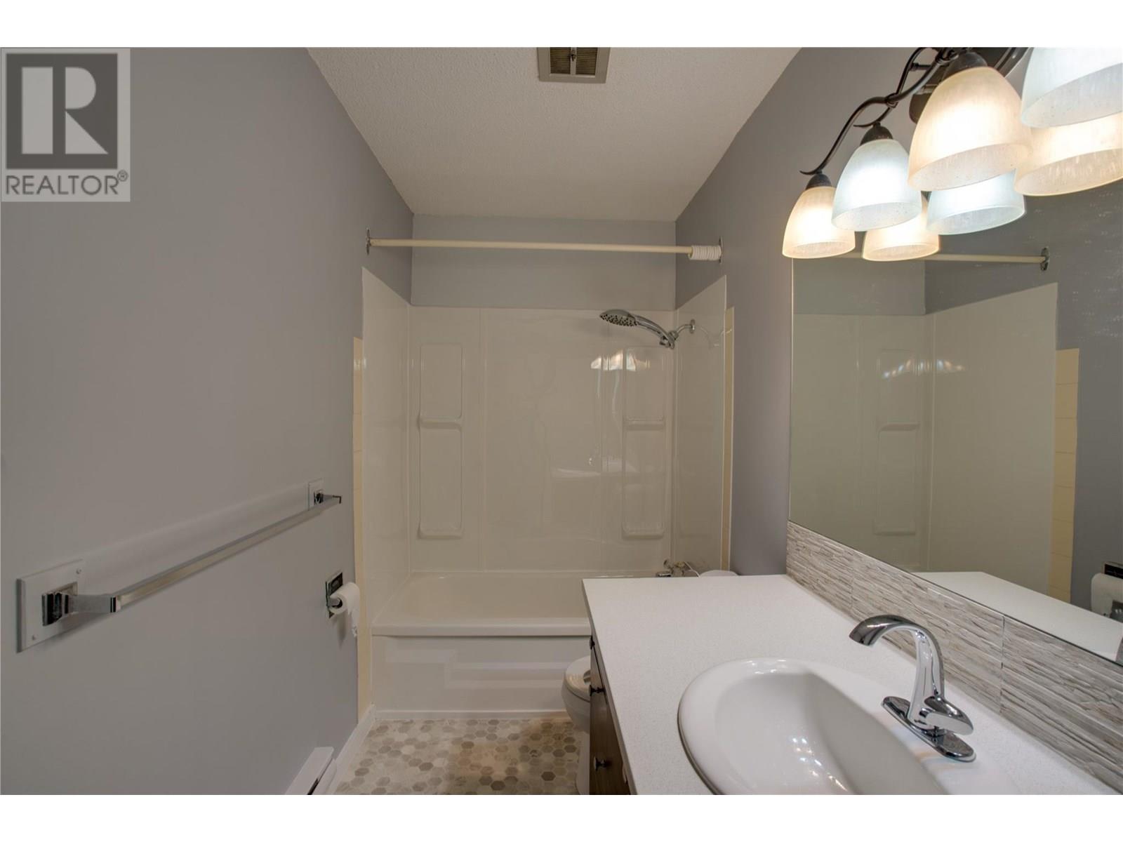 #204 4101 ALEXIS PARK DRIVE - Image 5