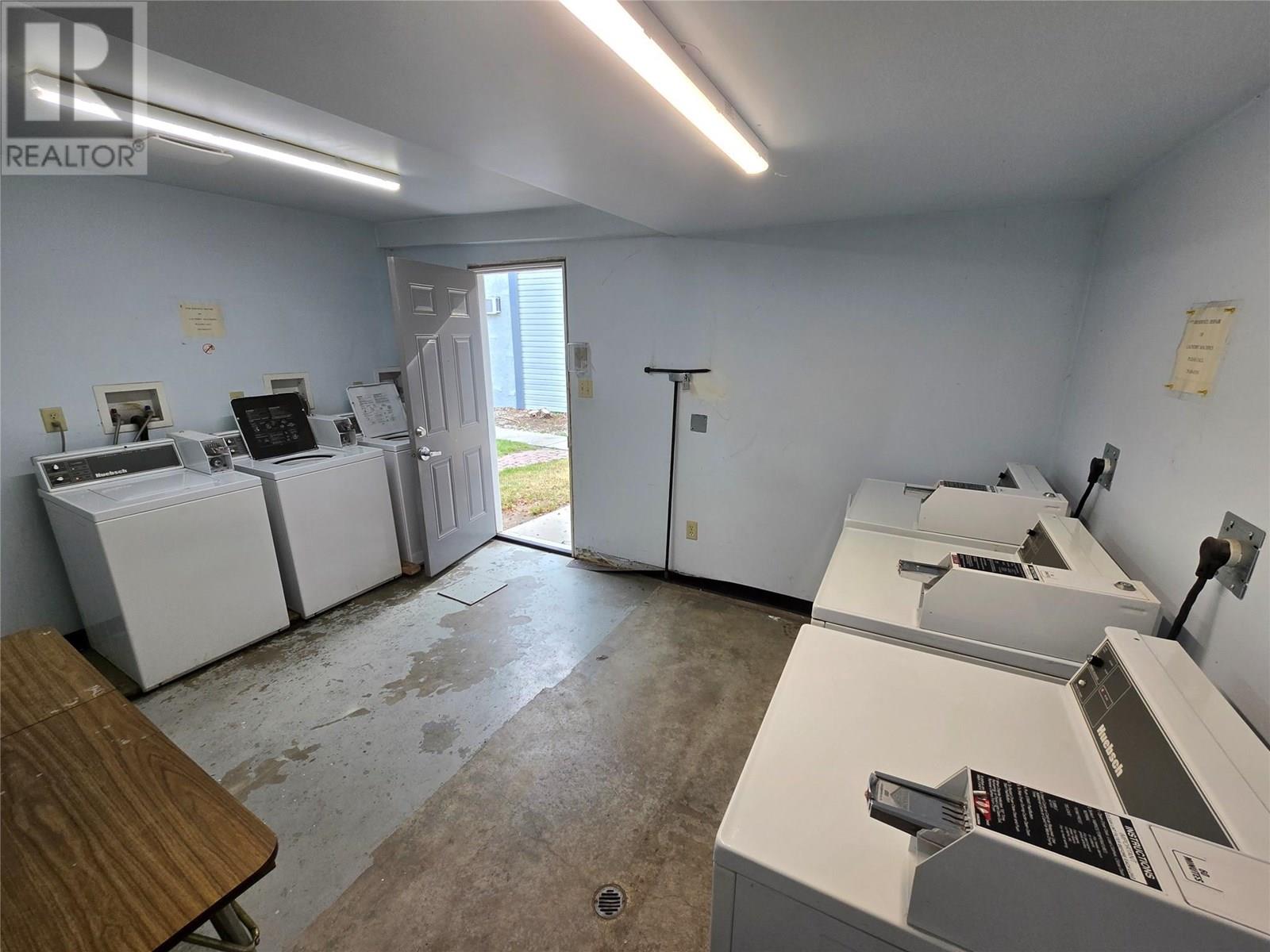 #204 4101 ALEXIS PARK DRIVE - Image 36