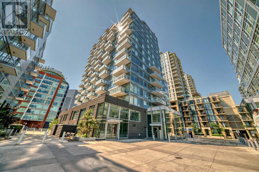Single Family House for Sale in   Waterfront Court SW Chinatown Calgary 