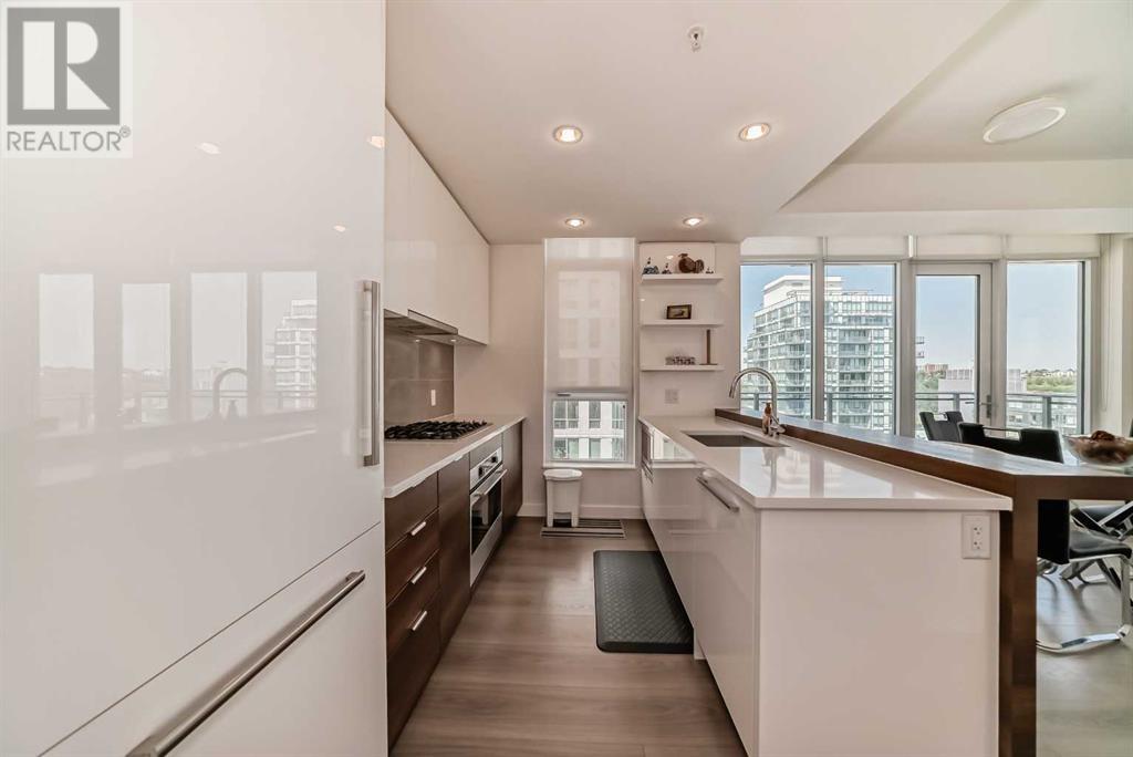 Single Family House for Sale in   Waterfront Court SW Chinatown Calgary 