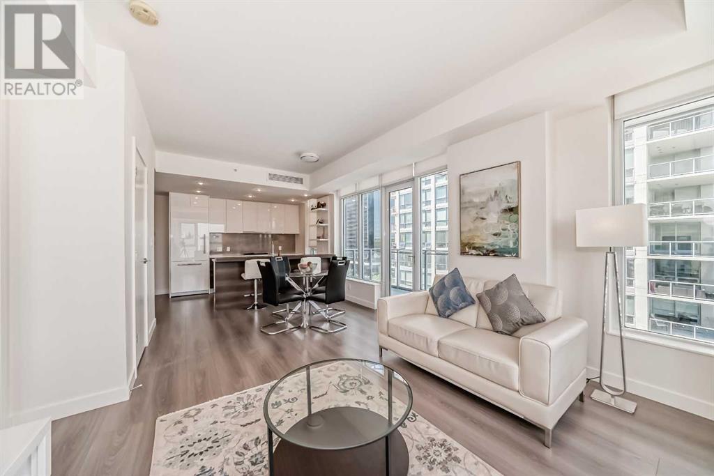 Single Family House for Sale in   Waterfront Court SW Chinatown Calgary 