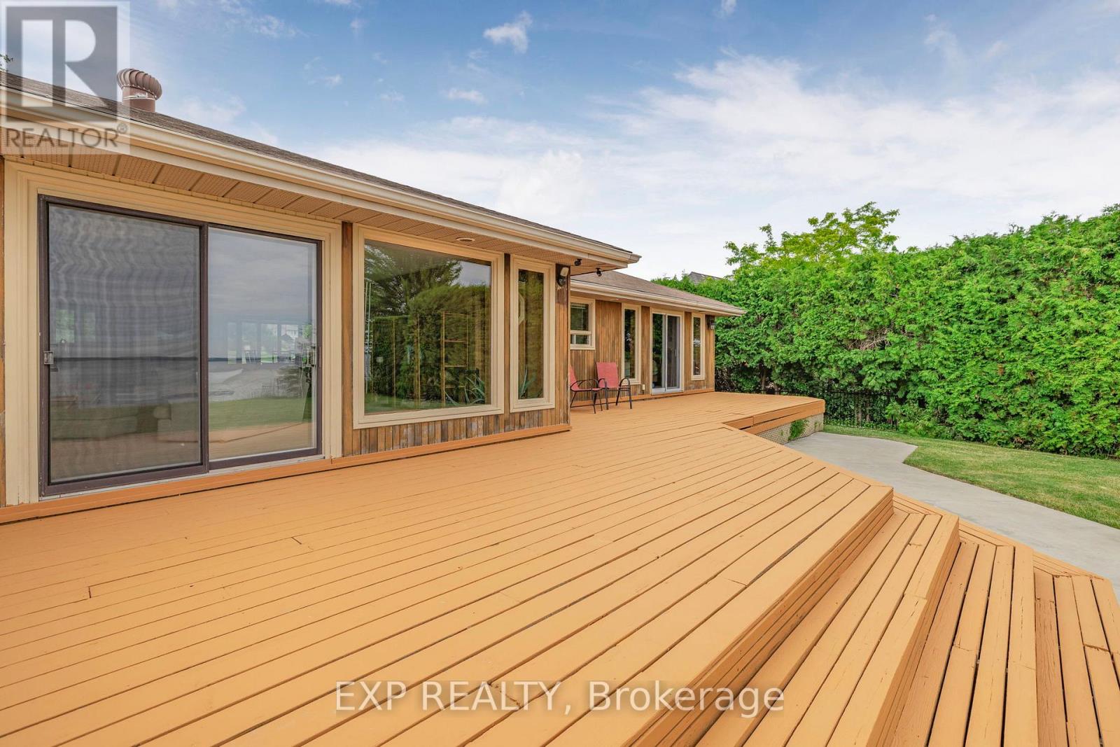 Photo 24 of 359 Aldred Drive, Scugog ON