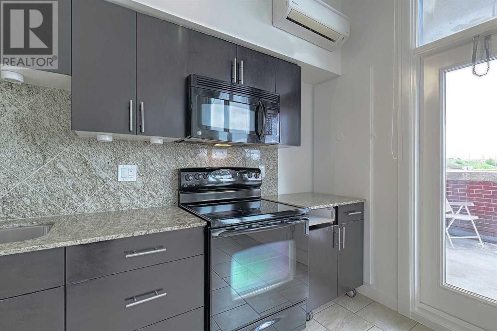 Single Family House for Sale in   Horton Road SW Haysboro Calgary 