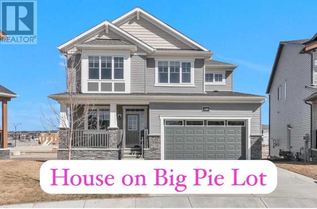 Single Family House for Sale in  Carringwood Close NW Carrington Calgary 
