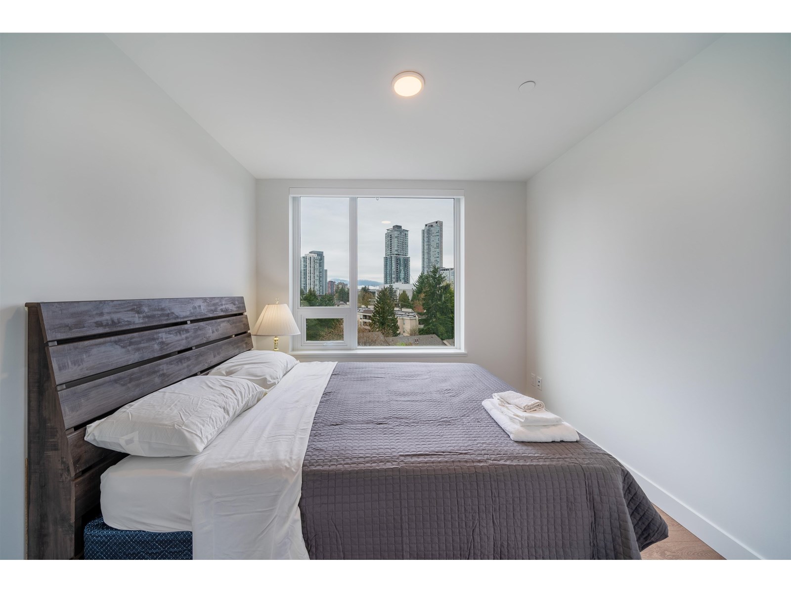 402 13359 OLD YALE ROAD, Surrey real estate listing R3018042