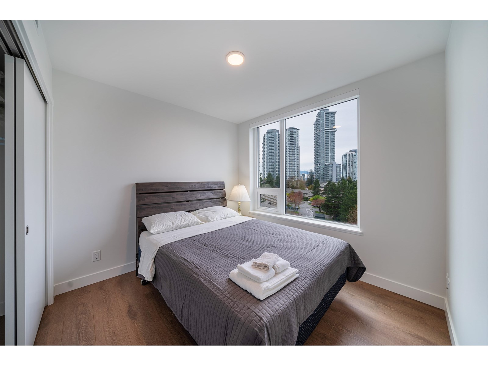 402 13359 OLD YALE ROAD, Surrey real estate listing R3018042