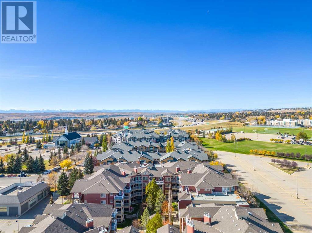 Single Family House for Sale in   Richard Place SW Lincoln Park Calgary 