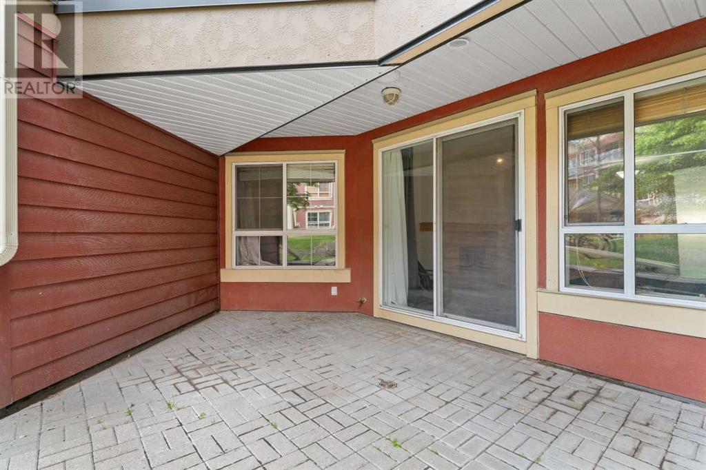 Single Family House for Sale in   Richard Place SW Lincoln Park Calgary 