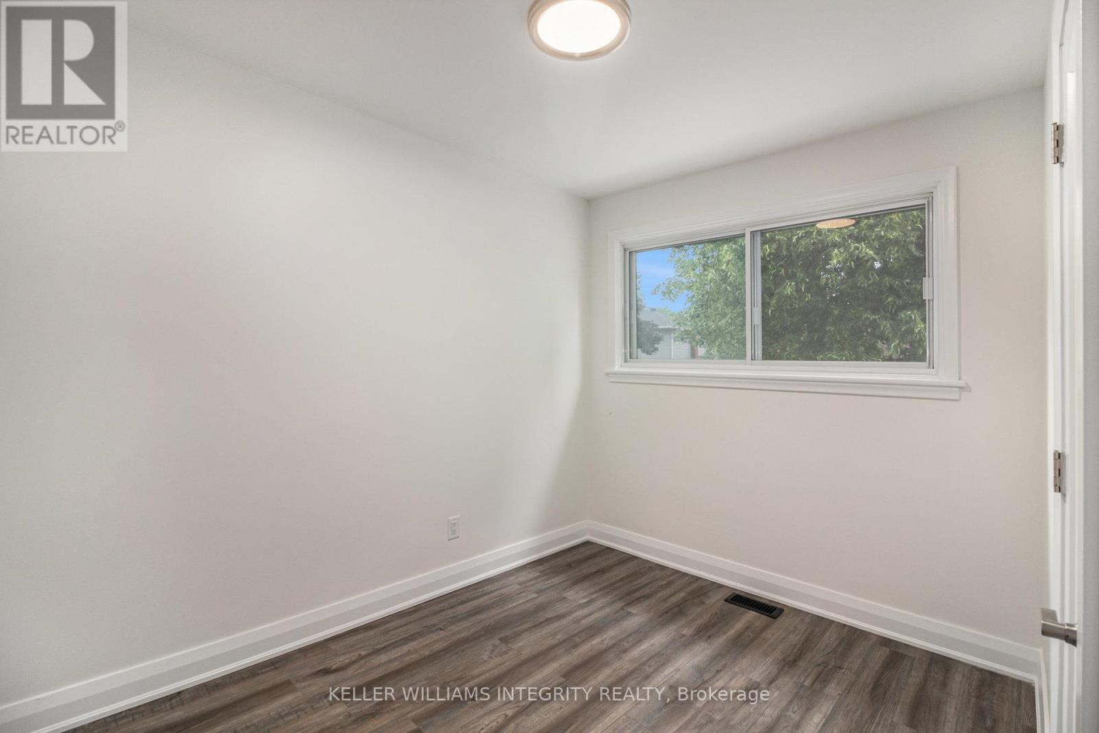 Photo 1 of 2389 Sheldon Avenue, Ottawa ON