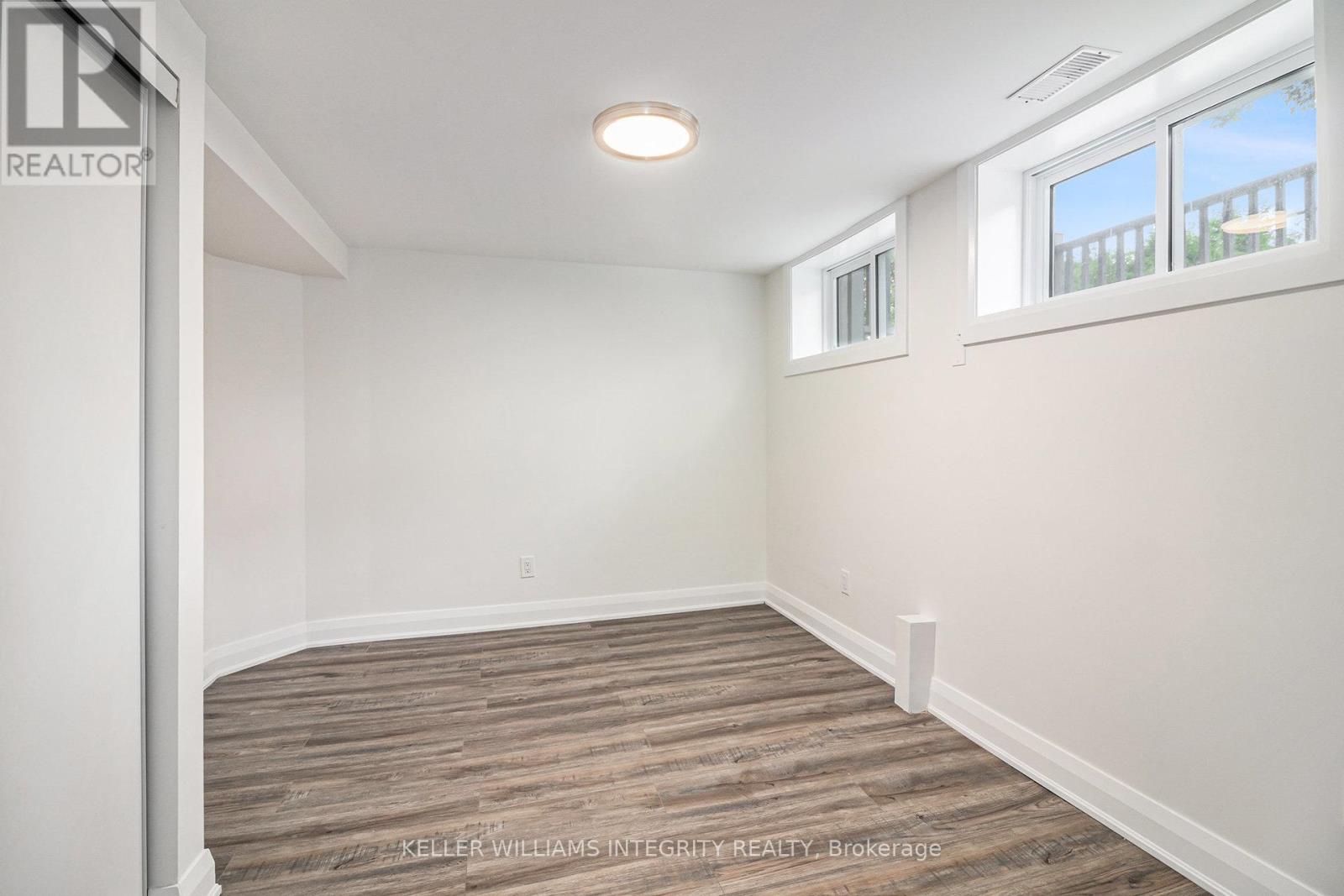 Photo 32 of 2389 Sheldon Avenue, Ottawa ON