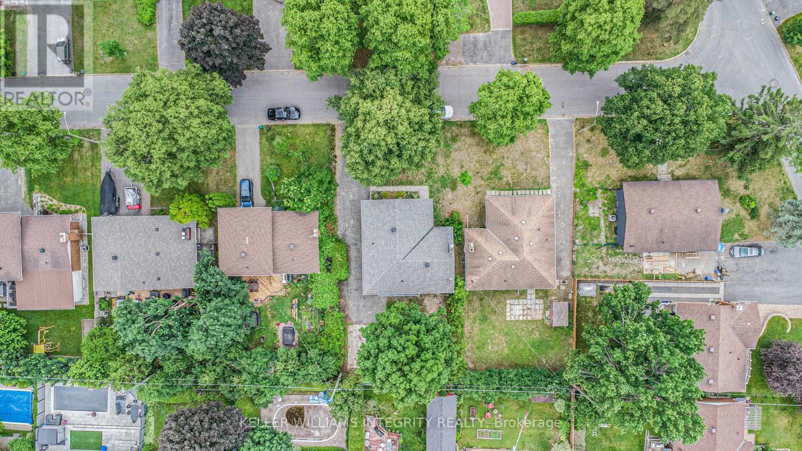 Photo 16 of 2389 Sheldon Avenue, Ottawa ON