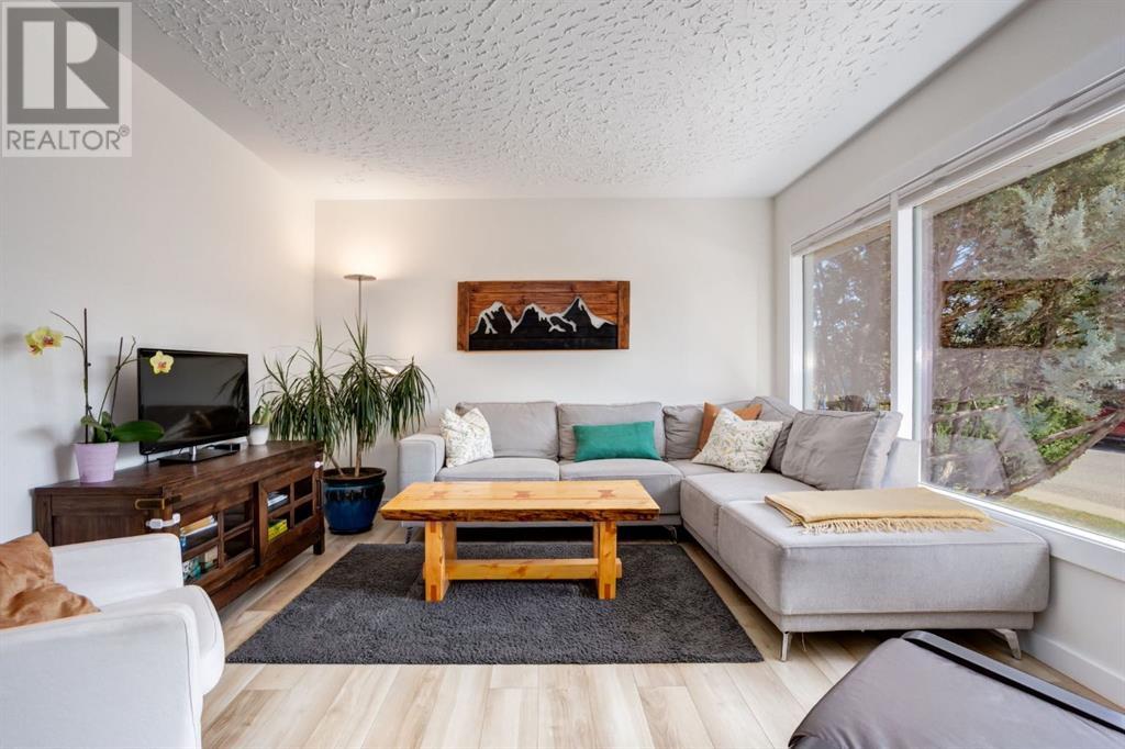 Single Family House Bungalow for Sale in   Street NW Bowness Calgary 