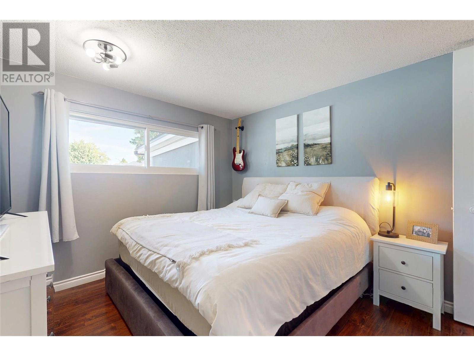  590 Jaschinsky Road, Kelowna