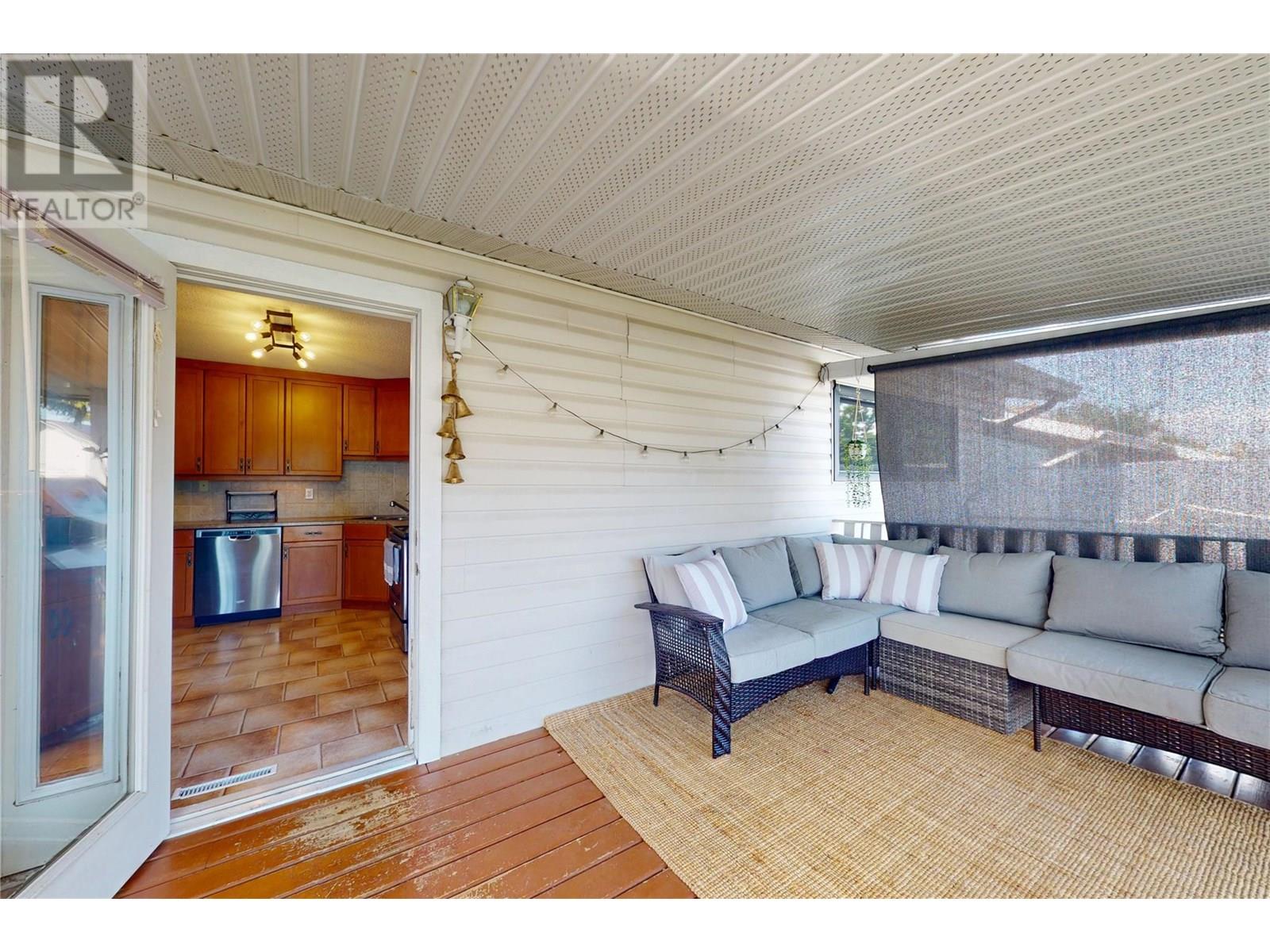  590 Jaschinsky Road, Kelowna