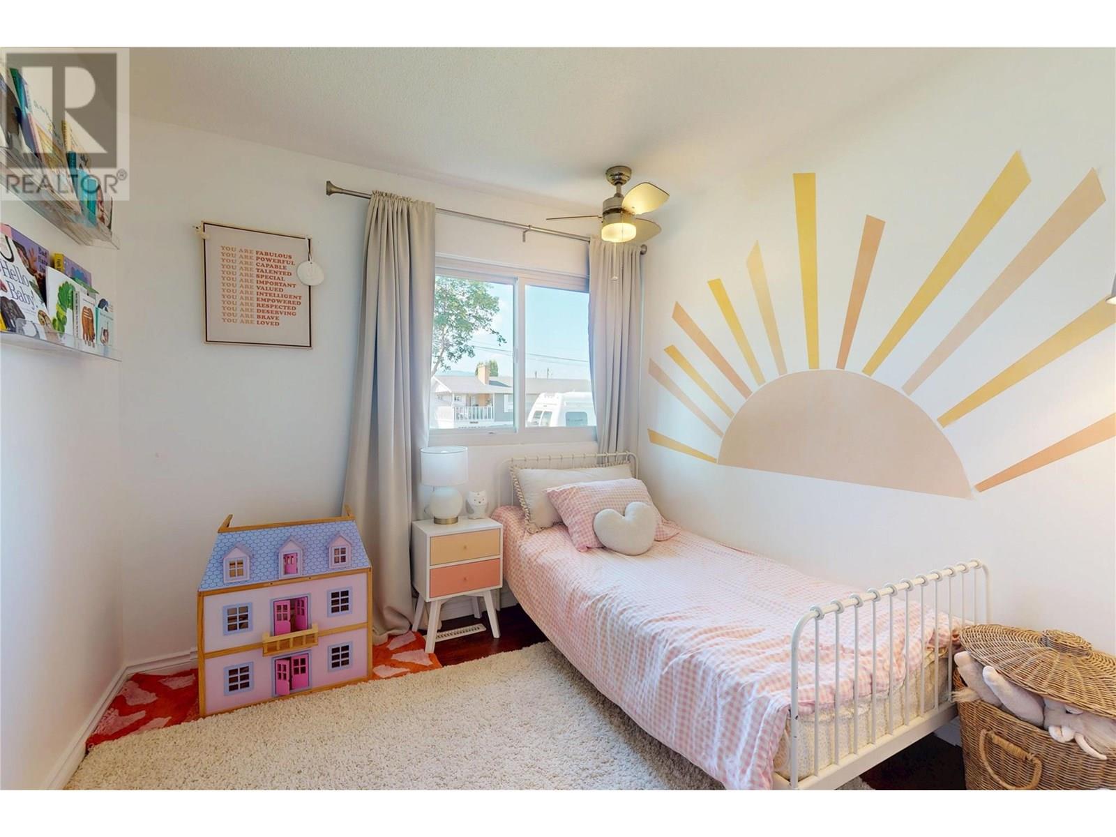  590 Jaschinsky Road, Kelowna
