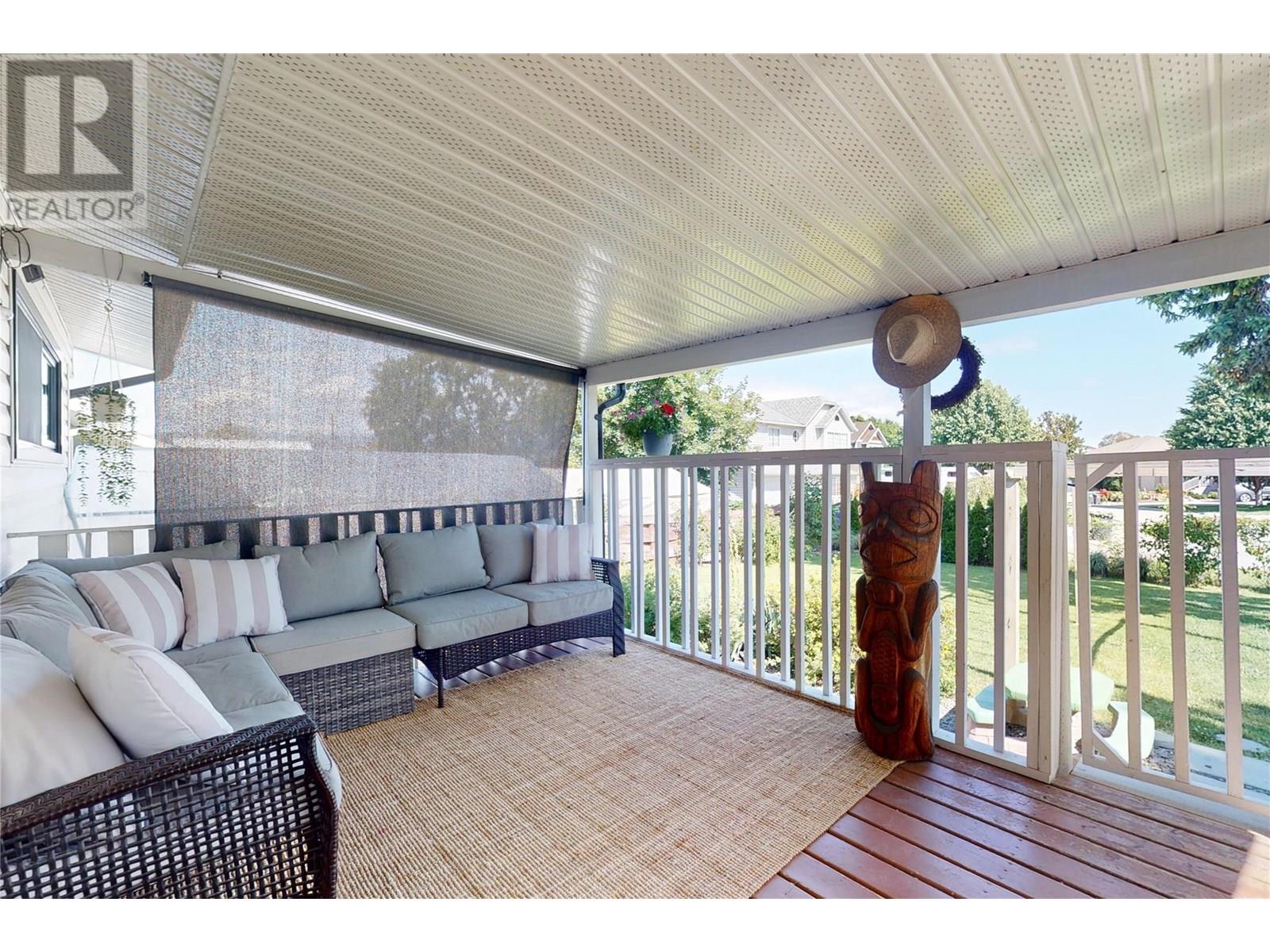  590 Jaschinsky Road, Kelowna