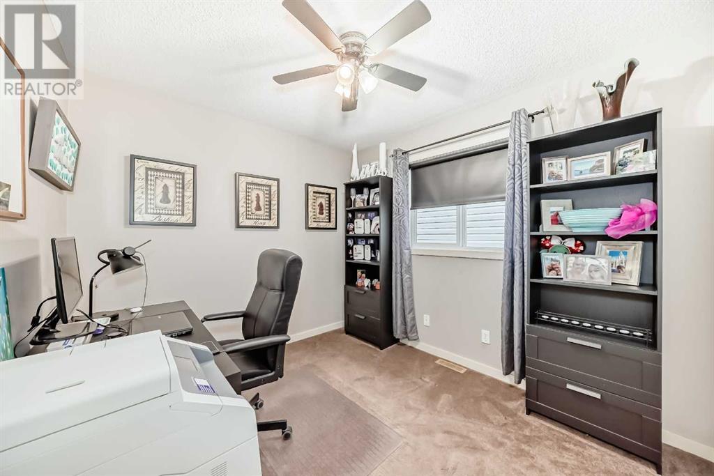 Single Family House Bi-level for Sale in  Skyview Ranch Way NE Skyview Ranch Calgary 