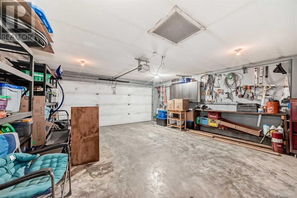 Single Family House Bi-level for Sale in  Skyview Ranch Way NE Skyview Ranch Calgary 