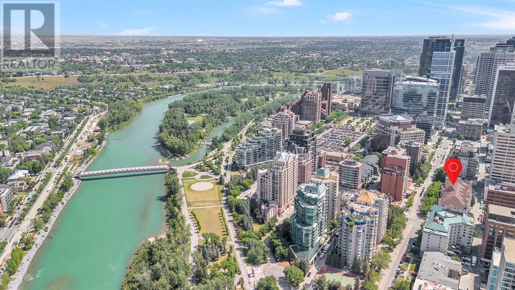 Single Family House for Sale in    Avenue SW Downtown Commercial Core Calgary 