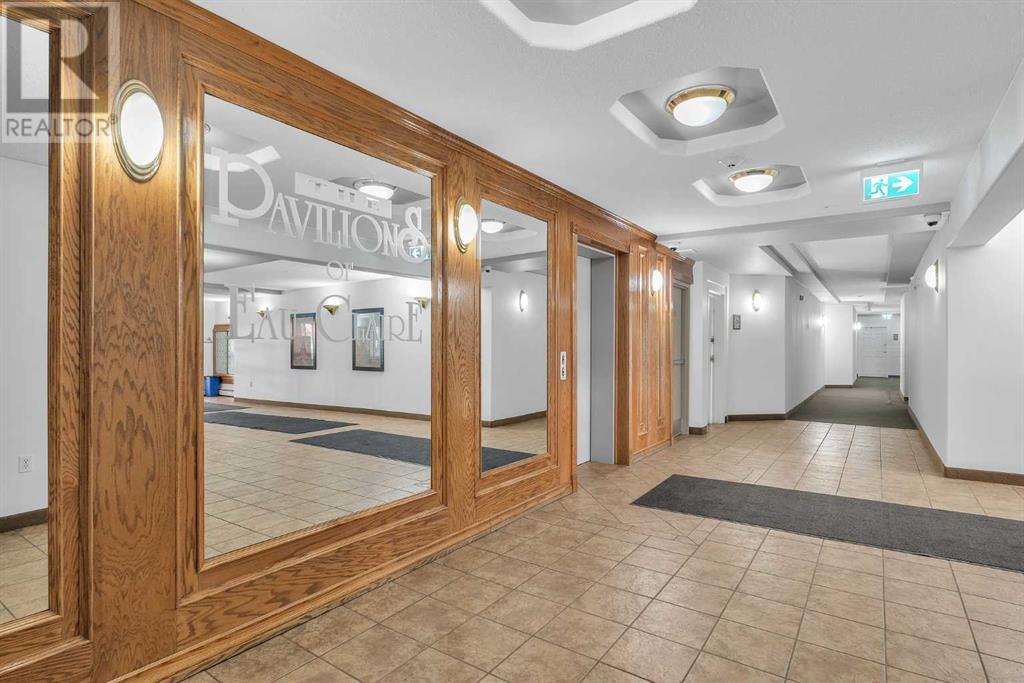 Single Family House for Sale in    Avenue SW Downtown Commercial Core Calgary 