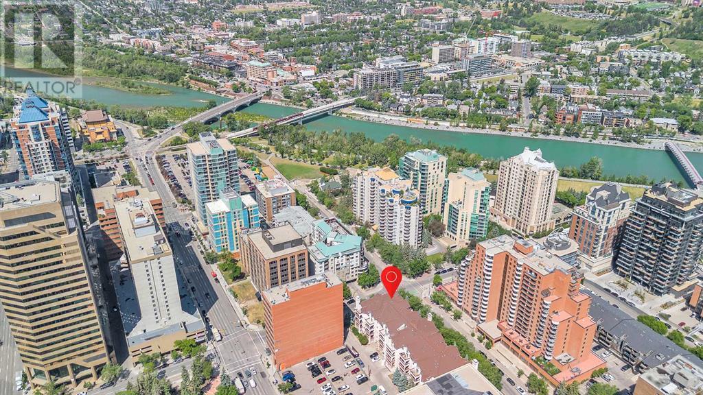 Single Family House for Sale in    Avenue SW Downtown Commercial Core Calgary 