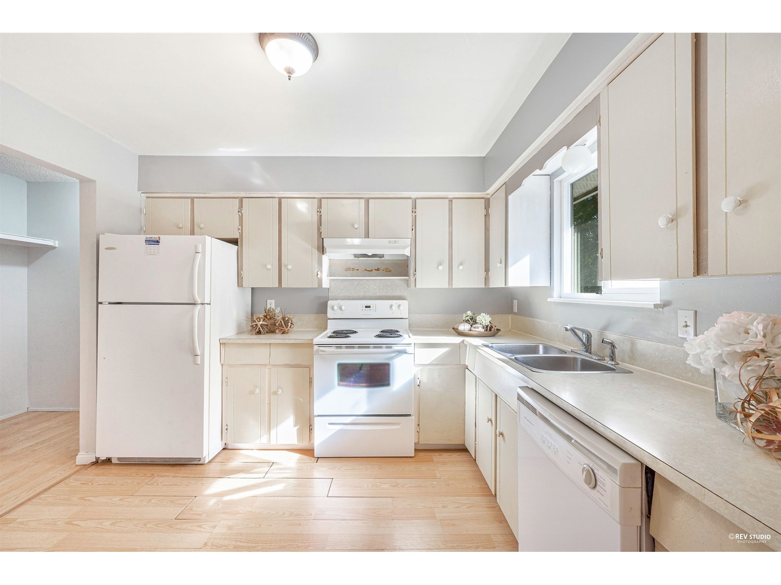 20022 GRADE CRESCENT, Langley
