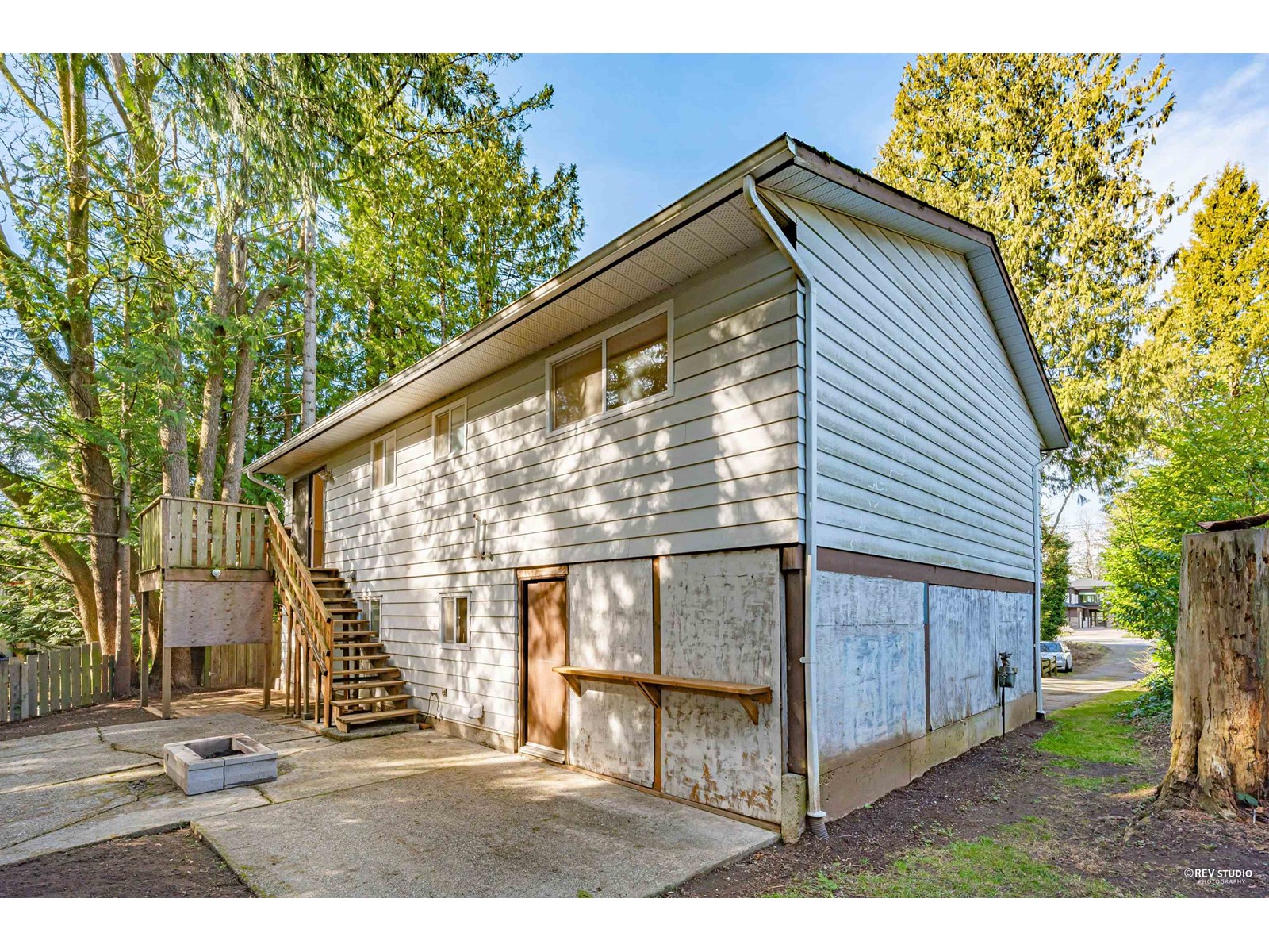 20022 GRADE CRESCENT, Langley