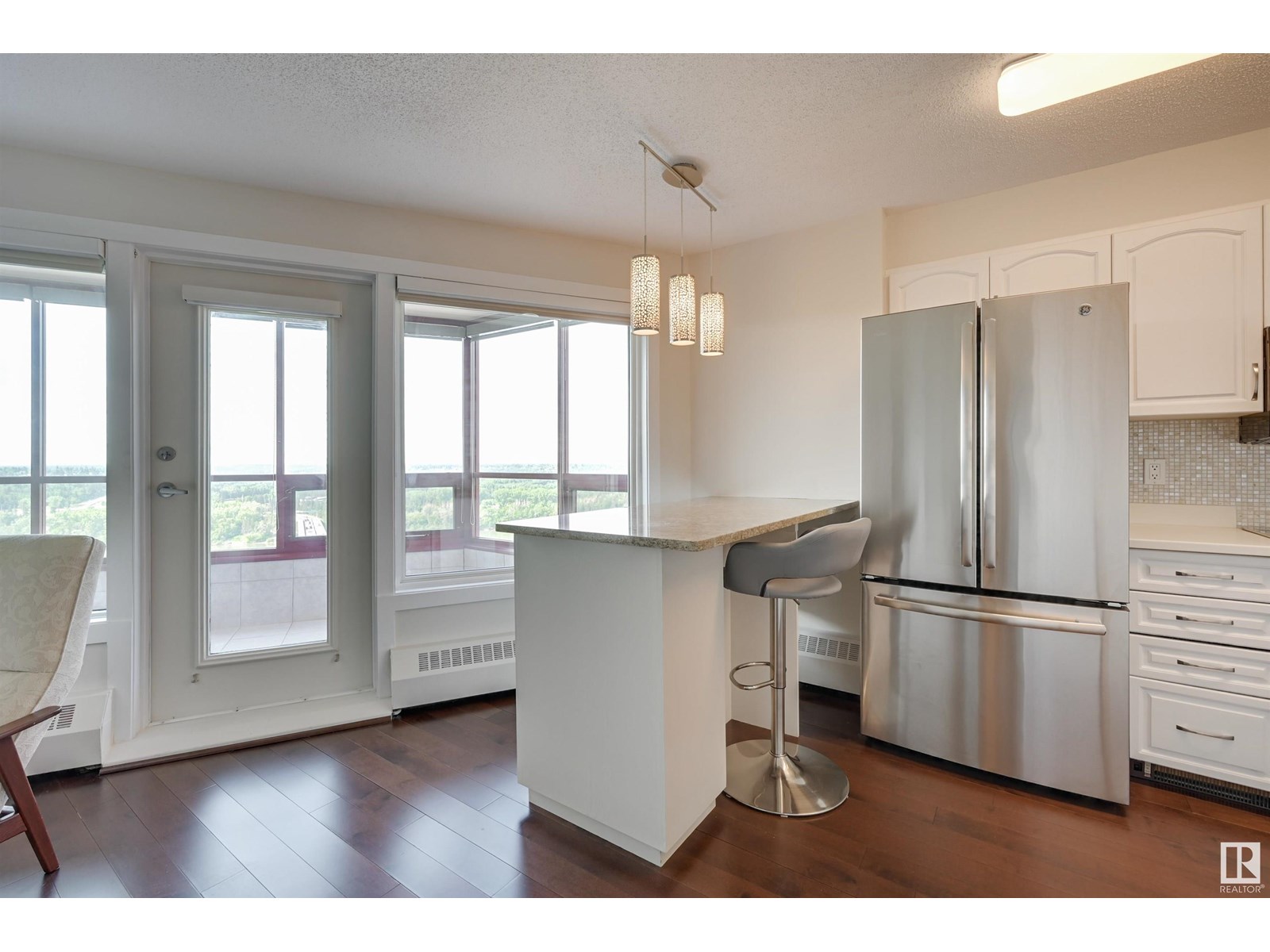Photo 11 of 1003 12319 Jasper Av Nw, Edmonton AB