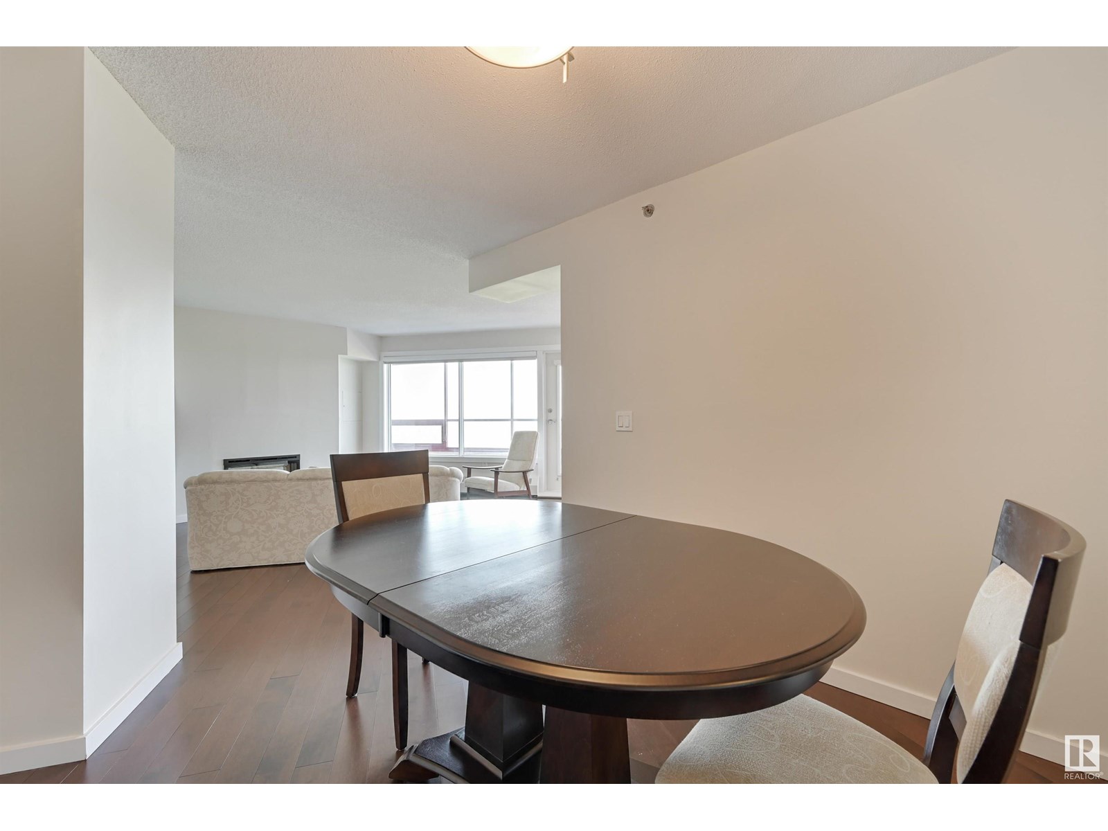 Photo 16 of 1003 12319 Jasper Av Nw, Edmonton AB