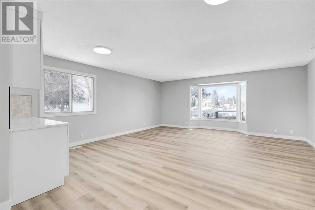 5703 Rundlehorn Drive NE, Calgary, Alberta