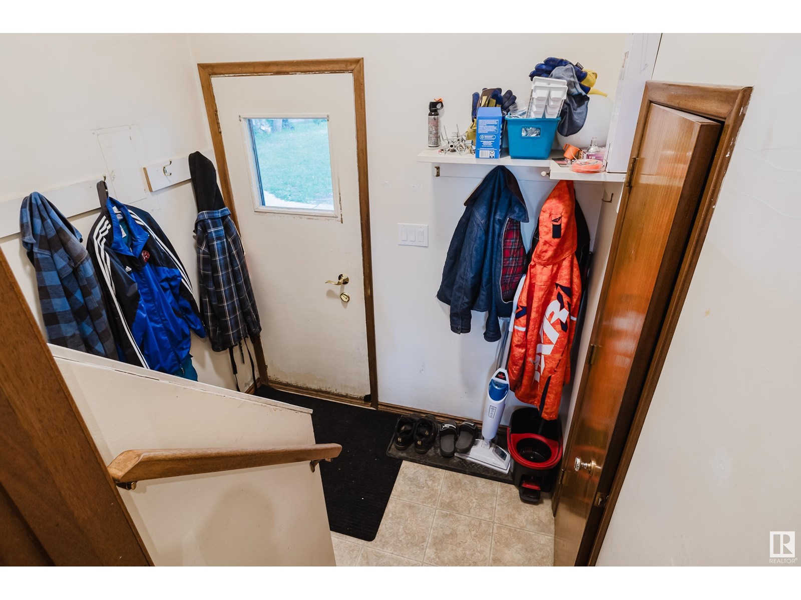 Photo 16 of 379 22559 Wye Rd, Rural Strathcona County AB