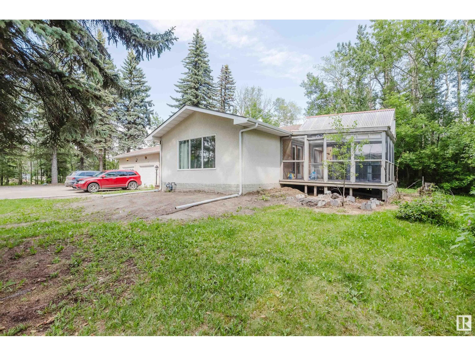 Photo 14 of 379 22559 Wye Rd, Rural Strathcona County AB